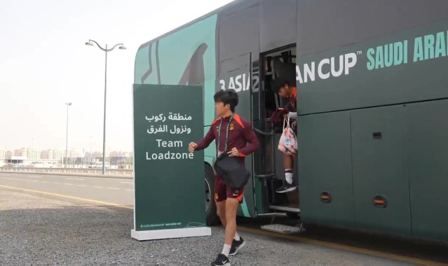 世界杯历史数据-李镇全：从上场第一分钟就不吝啬体能，每一分钟都把自己豁出去