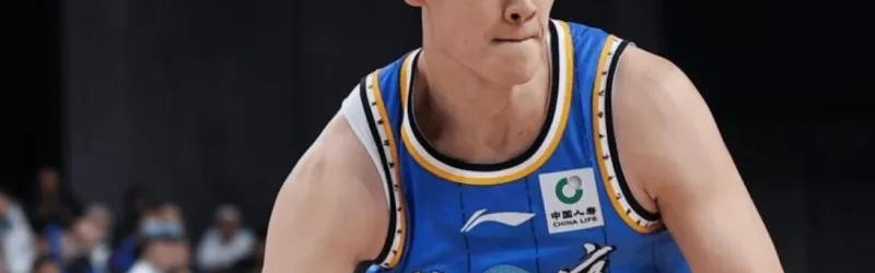 世界杯历史数据-曾凡博醒不了了？无持球+三分罚球效率低下，末节仍在持续犯错！